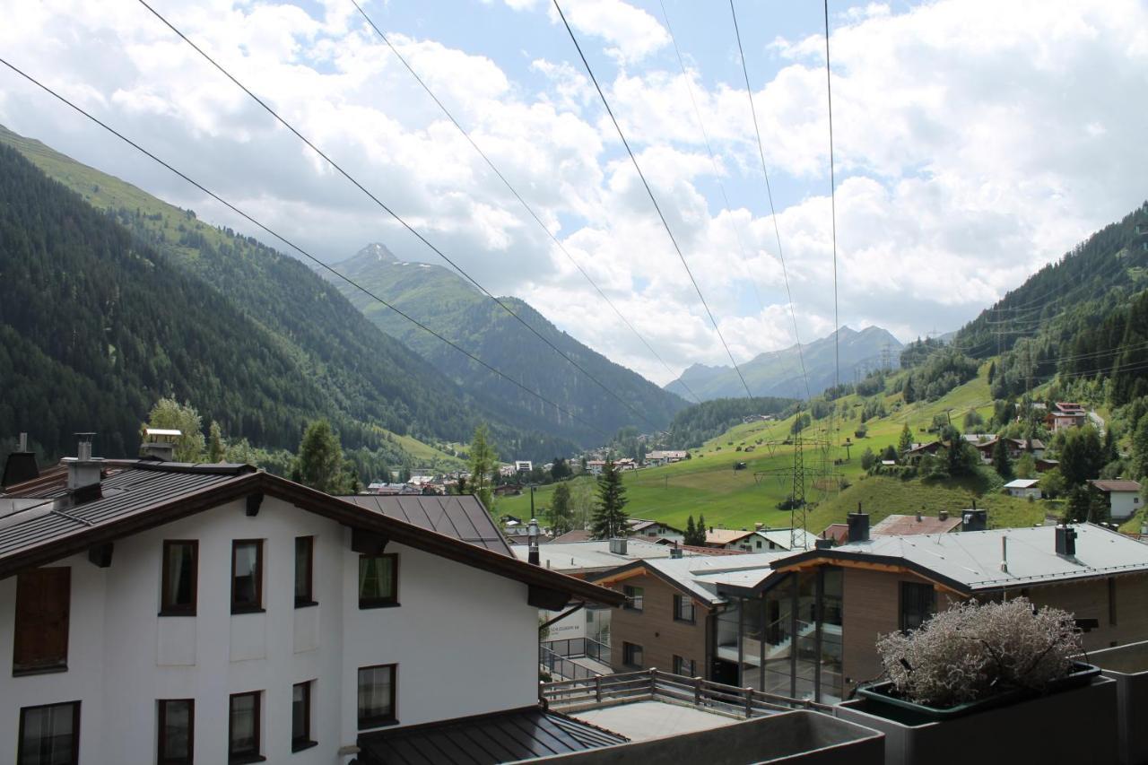 Lodge Seppaler Sankt Anton am Arlberg Exteriör bild